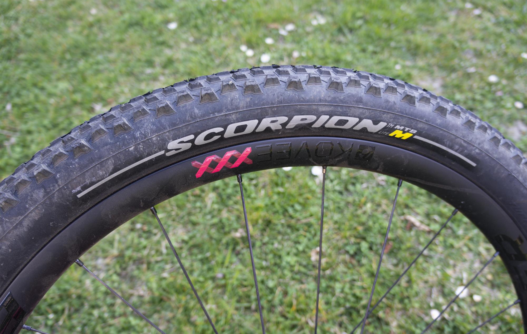 Pirelli Scorpion MTB M Lite 29 x 2.4” Reifen